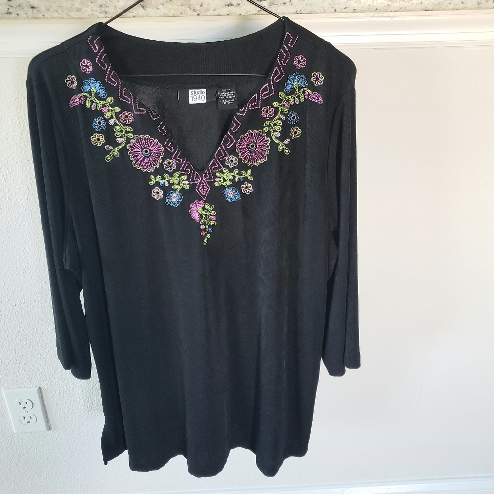 Studio 1940 Embroidery Tunic 1X